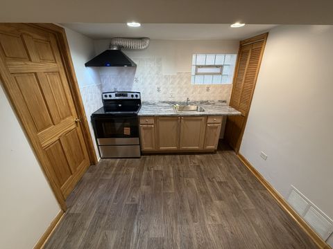 Tiny photo for 5053 S Luna Avenue, Chicago, IL 60638 (MLS # 12514500)
