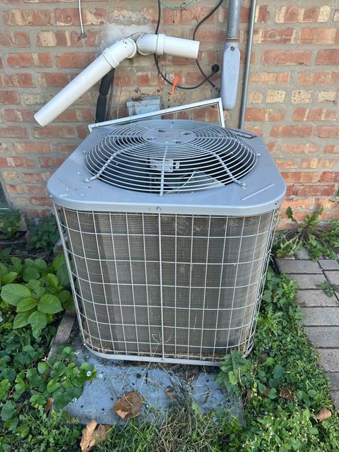 Tiny photo for 5053 S Luna Avenue, Chicago, IL 60638 (MLS # 12514500)