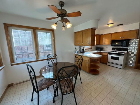 Tiny photo for 5053 S Luna Avenue, Chicago, IL 60638 (MLS # 12514500)