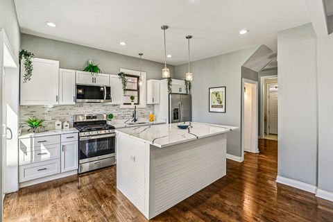 Tiny photo for 1622 S Central Park Avenue, Chicago, IL 60623 (MLS # 12589564)