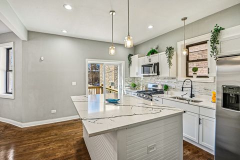 Tiny photo for 1622 S Central Park Avenue, Chicago, IL 60623 (MLS # 12589564)