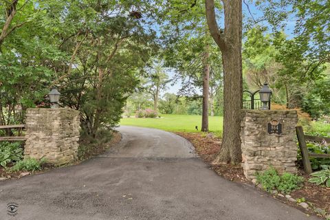 Tiny photo for 864 Ash Drive, St. Anne, IL 60964 (MLS # 12425760)