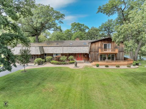 Tiny photo for 864 Ash Drive, St. Anne, IL 60964 (MLS # 12425760)