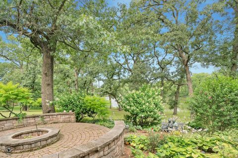 Tiny photo for 864 Ash Drive, St. Anne, IL 60964 (MLS # 12425760)
