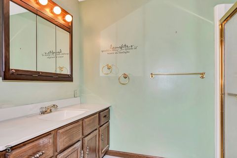 Tiny photo for 864 Ash Drive, St. Anne, IL 60964 (MLS # 12425760)