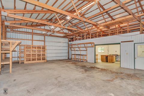 Tiny photo for 864 Ash Drive, St. Anne, IL 60964 (MLS # 12425760)