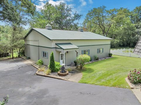 Tiny photo for 864 Ash Drive, St. Anne, IL 60964 (MLS # 12425760)