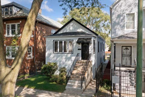 Tiny photo for 8613 S Colfax Avenue, Chicago, IL 60617 (MLS # 12713028)
