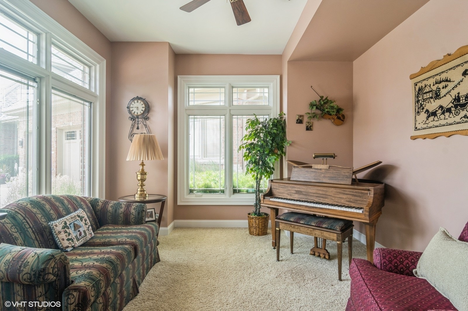 706 French Way 2