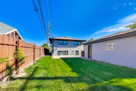 Tiny photo for 932 N Knight Avenue, Park Ridge, IL 60068 (MLS # 12505812)