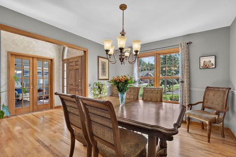 Tiny photo for 2841 Emerald Drive, Ottawa, IL 61350 (MLS # 12709150)