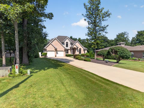 Tiny photo for 2841 Emerald Drive, Ottawa, IL 61350 (MLS # 12709150)