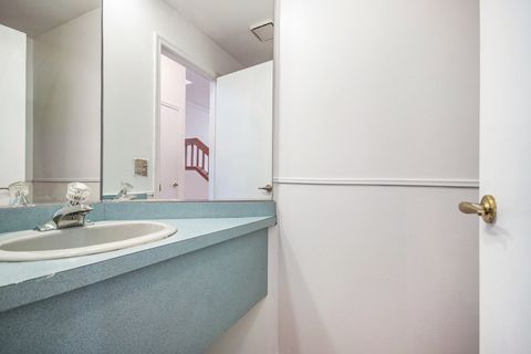 Tiny photo for 1008 Arbor Court, Mount Prospect, IL 60056 (MLS # 12548081)