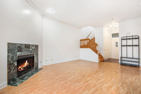 Tiny photo for 1008 Arbor Court, Mount Prospect, IL 60056 (MLS # 12548081)