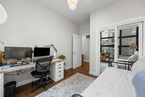 Tiny photo for 101 W Superior Street #906, Chicago, IL 60654 (MLS # 12487418)