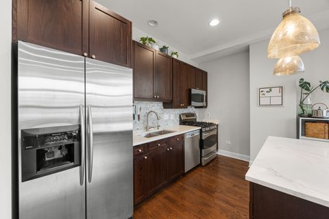 Tiny photo for 101 W Superior Street #906, Chicago, IL 60654 (MLS # 12487418)