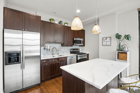Tiny photo for 101 W Superior Street #906, Chicago, IL 60654 (MLS # 12487418)