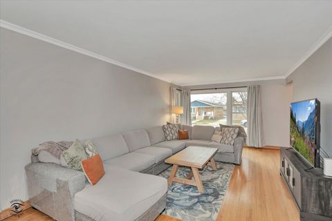 Tiny photo for Evergreen Park, IL 60805 (MLS # 12588568)