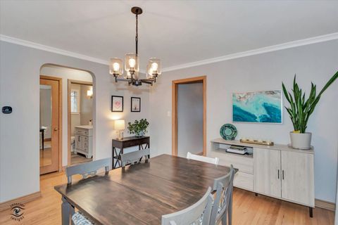 Tiny photo for Evergreen Park, IL 60805 (MLS # 12588568)