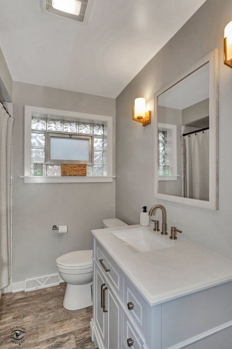 Tiny photo for Evergreen Park, IL 60805 (MLS # 12588568)