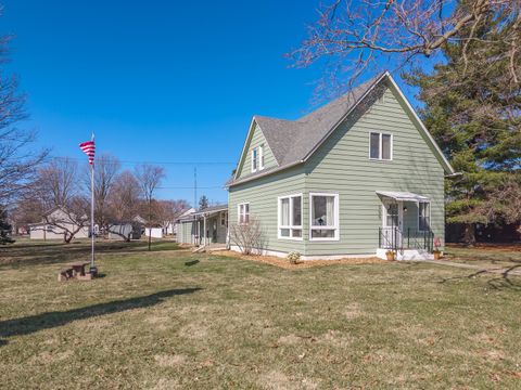 Tiny photo for 309 N Oak Street, Toluca, IL 61369 (MLS # 12591366)