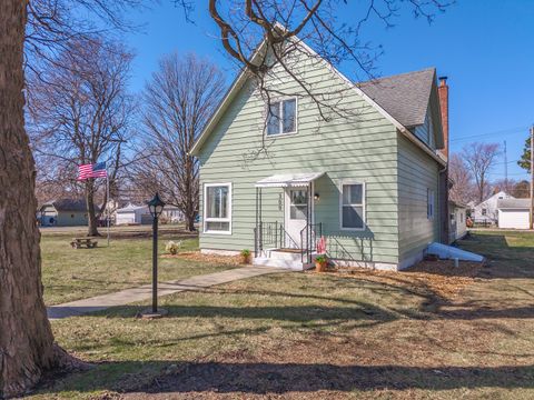 Tiny photo for 309 N Oak Street, Toluca, IL 61369 (MLS # 12591366)