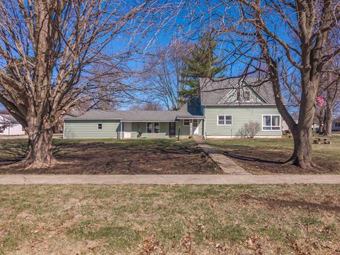 Tiny photo for 309 N Oak Street, Toluca, IL 61369 (MLS # 12591366)