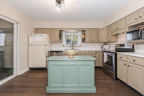 Tiny photo for 309 N Oak Street, Toluca, IL 61369 (MLS # 12591366)