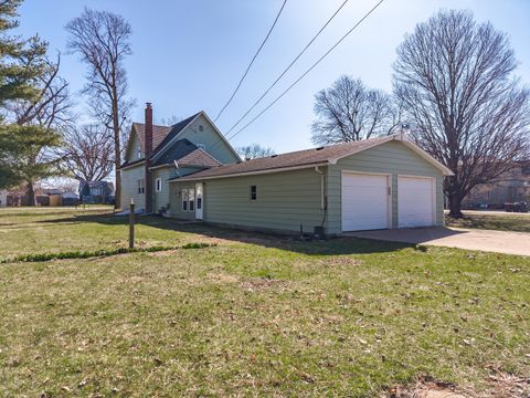 Tiny photo for 309 N Oak Street, Toluca, IL 61369 (MLS # 12591366)