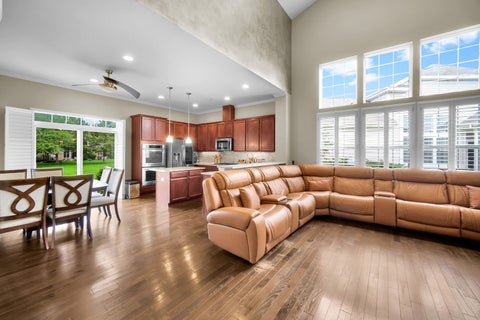 Tiny photo for 1031 Ravendale Court, Naperville, IL 60540 (MLS # 12739025)