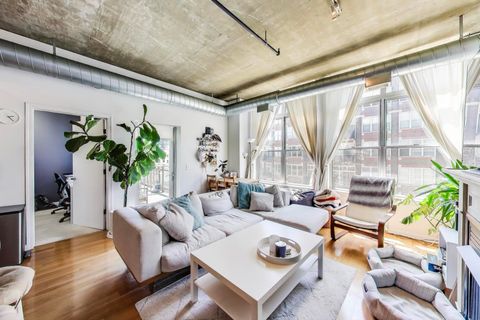 Tiny photo for 111 S MORGAN Street #510, Chicago, IL 60607 (MLS # 12508998)