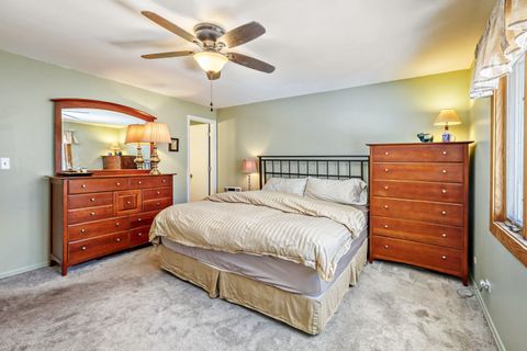 Tiny photo for 205 Cambridge Lane, Bloomingdale, IL 60108 (MLS # 12587603)