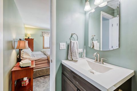 Tiny photo for 205 Cambridge Lane, Bloomingdale, IL 60108 (MLS # 12587603)