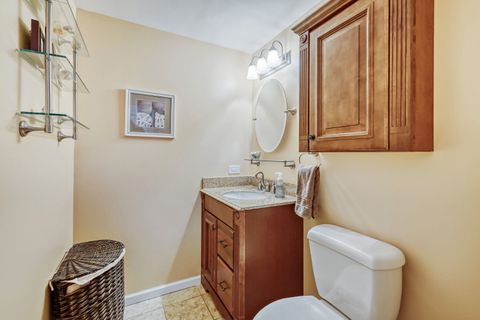 Tiny photo for 205 Cambridge Lane, Bloomingdale, IL 60108 (MLS # 12587603)