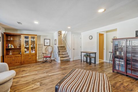 Tiny photo for 205 Cambridge Lane, Bloomingdale, IL 60108 (MLS # 12587603)