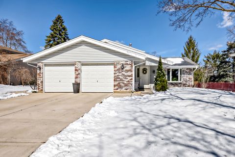 Photo of 205 Cambridge Lane, Bloomingdale, IL 60108 (MLS # 12587603)