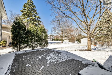 Tiny photo for 205 Cambridge Lane, Bloomingdale, IL 60108 (MLS # 12587603)