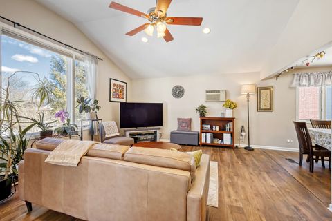 Tiny photo for 205 Cambridge Lane, Bloomingdale, IL 60108 (MLS # 12587603)