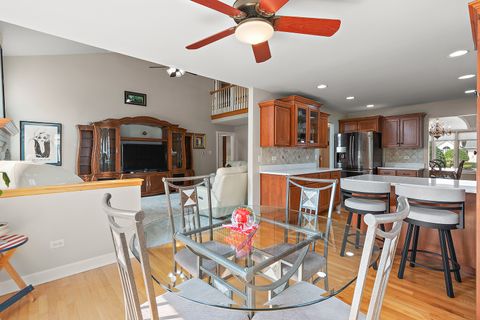 Tiny photo for 16313 Bob White Circle, Orland Park, IL 60467 (MLS # 12420053)