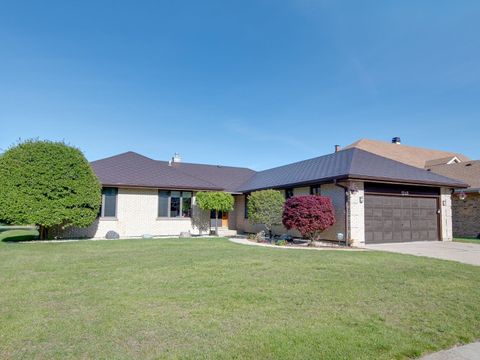 1245 Biscayne Drive, Elk Grove Village, IL 60007 - #: 12646920