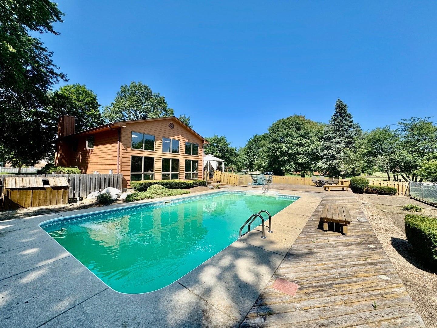 640 Fairway Lane