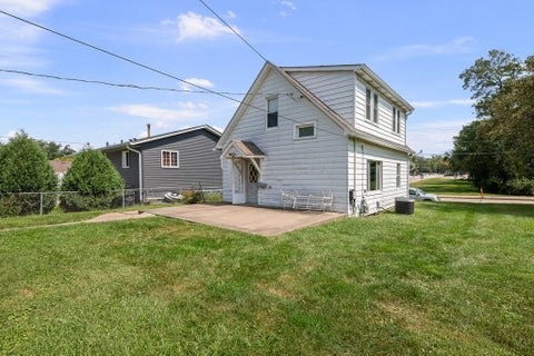 Tiny photo for 2421 34th Street, Moline, IL 61265 (MLS # 12749559)