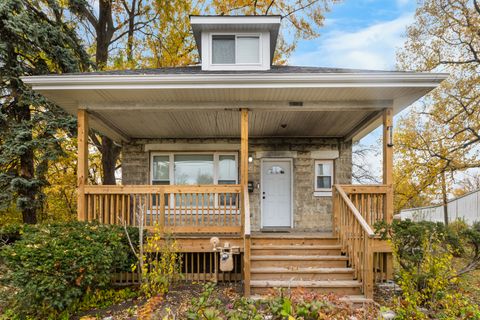 10812 S VINCENNES Avenue Chicago IL 60643