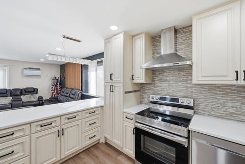 Tiny photo for 6233 N NIAGARA Avenue #4A, Chicago, IL 60631 (MLS # 12689633)