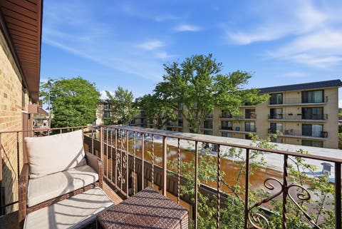 Tiny photo for 6233 N NIAGARA Avenue #4A, Chicago, IL 60631 (MLS # 12689633)
