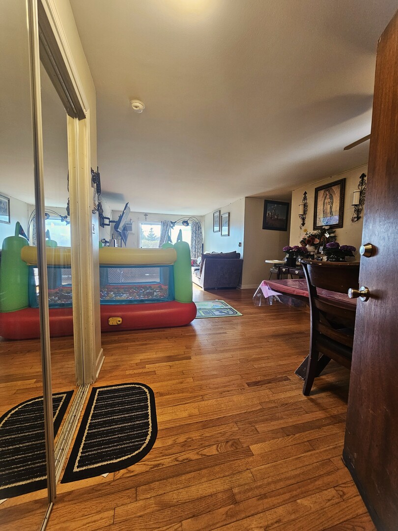 840 E Old Willow Road 116
