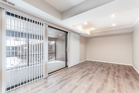 Tiny photo for 740 Saint Andrews Lane #21, Crystal Lake, IL 60014 (MLS # 12524387)