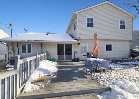 Tiny photo for 719 Surrey Drive, Streamwood, IL 60107 (MLS # 12533845)