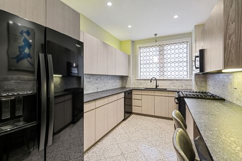 Tiny photo for 3750 N Lake Shore Drive #15B, Chicago, IL 60613 (MLS # 12552202)