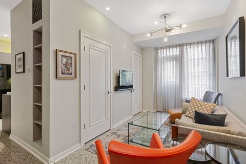 Tiny photo for 3750 N Lake Shore Drive #15B, Chicago, IL 60613 (MLS # 12552202)